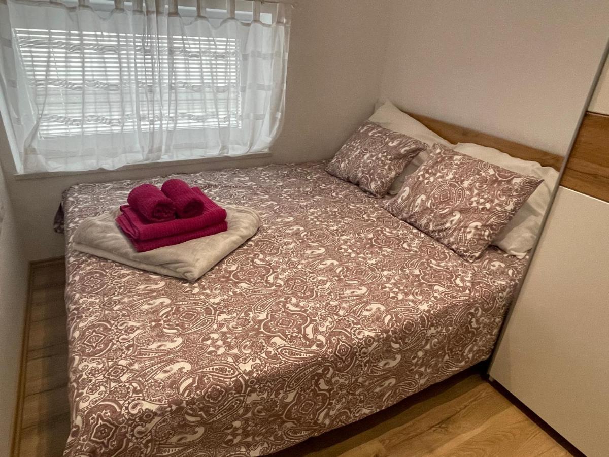 Apartmaji Meduza 2 Izola Εξωτερικό φωτογραφία