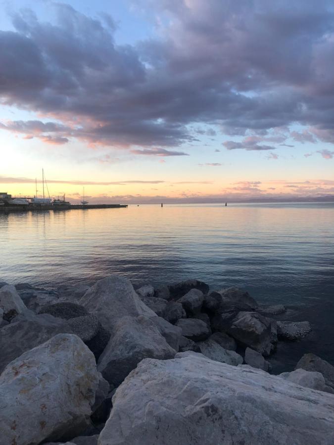 Apartmaji Meduza 2 Izola Εξωτερικό φωτογραφία